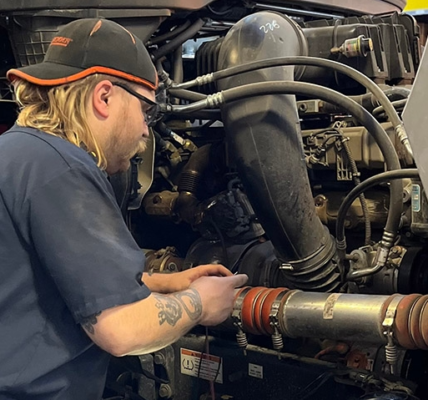 Diesel Engine Mechanic