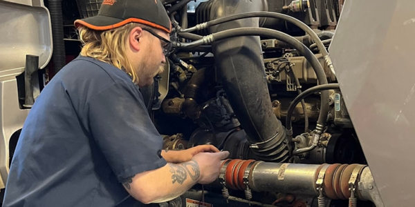 Diesel Engine Mechanic