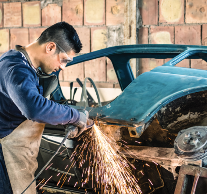 Auto Body Mechanic